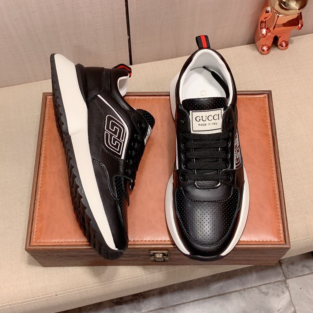 Gucci Low Shoes